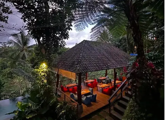 Ratnavana, Jungle View, Near Rice Terrace Bed & Breakfast *